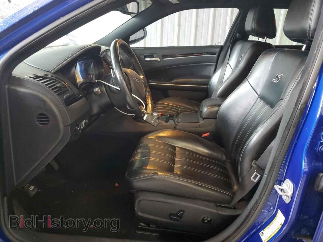 2019 CHRYSLER 300 - VIN: 2C3CCABG7KH516119 - Фото 7