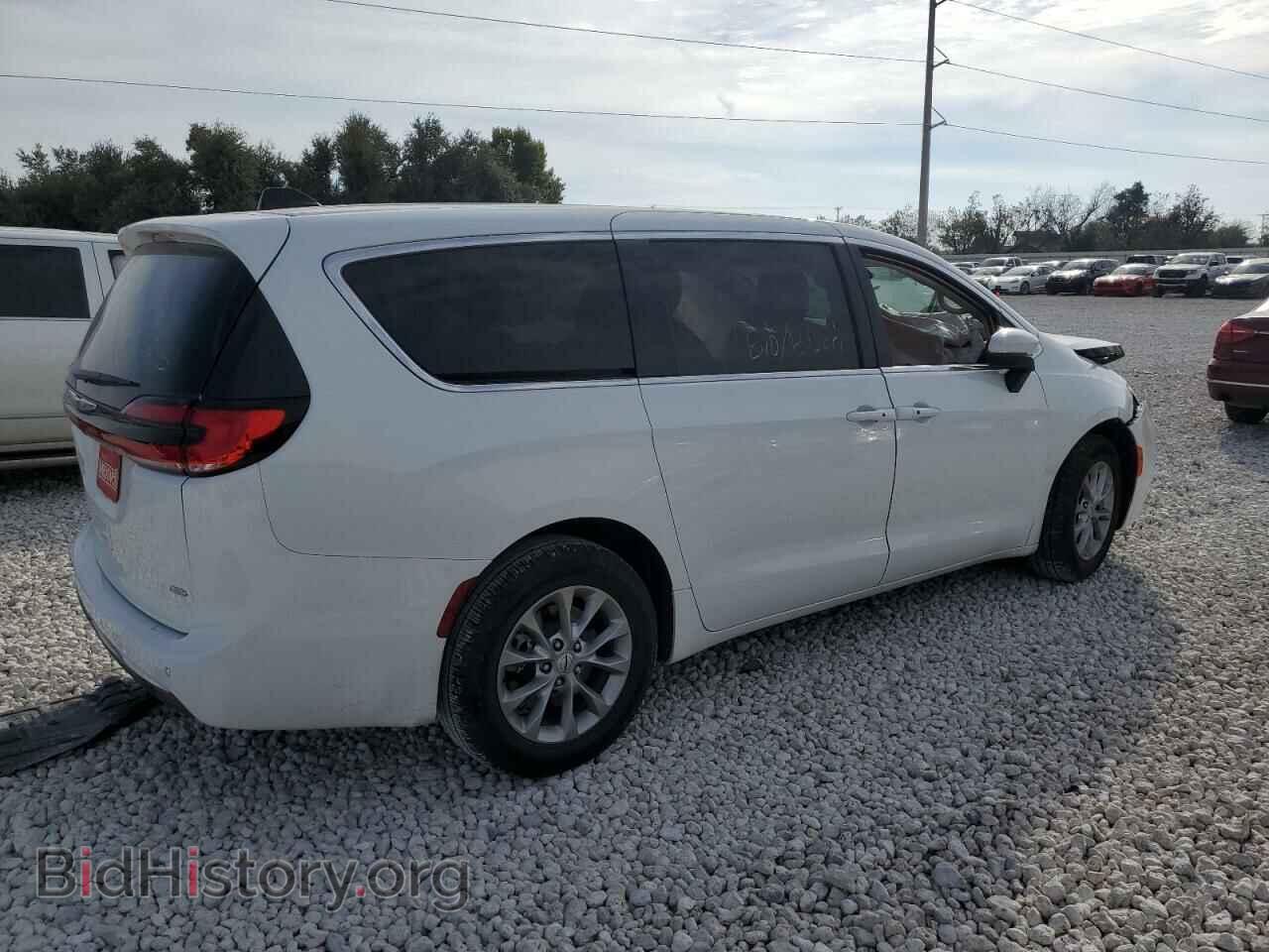 2023 CHRYSLER PACIFICA - VIN: 2C4RC3BG0PR605162 - Фото 3