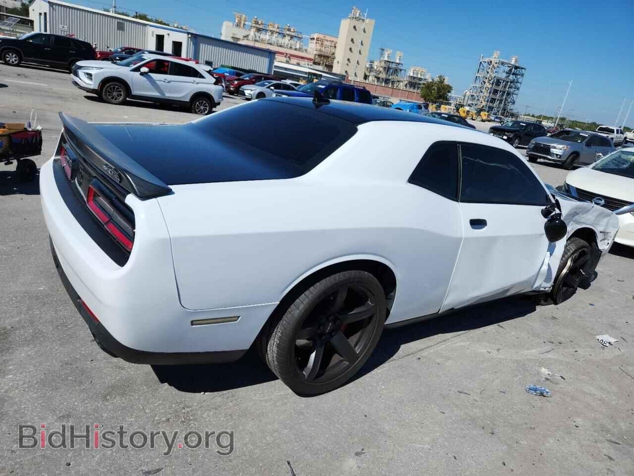 2017 DODGE CHALLENGER - VIN: 2C3CDZC97HH609002 - Фото 3
