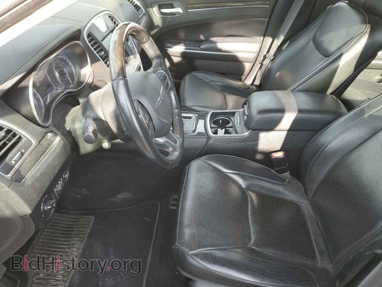 2019 CHRYSLER 300 - VIN: 2C3CCAEG9KH563017 - Фото 7