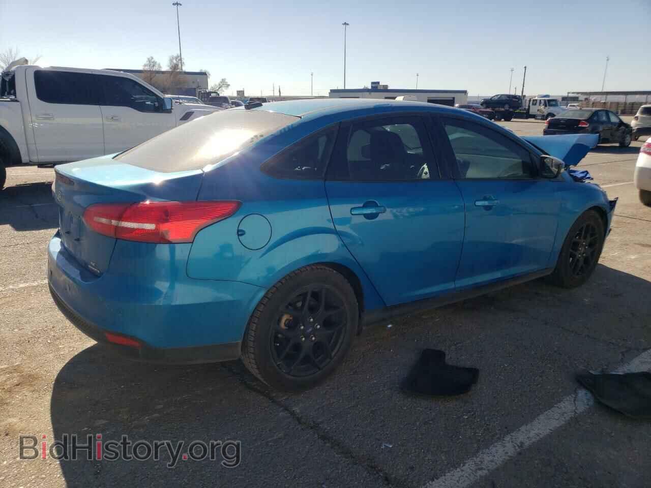 2016 FORD FOCUS - VIN: 1FADP3F26GL241406 - Фото 3