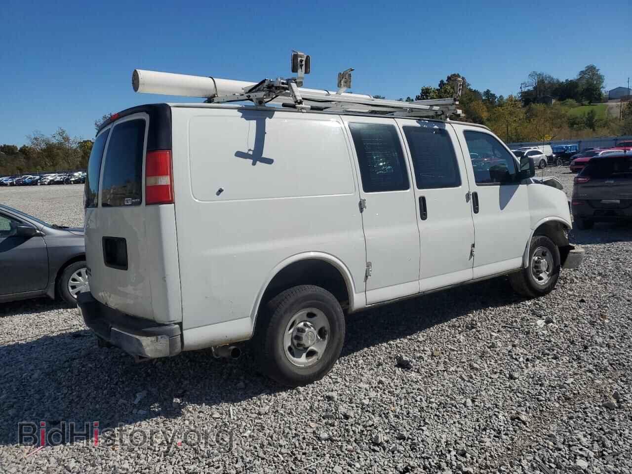 2014 CHEVROLET EXPRESS - VIN: 1GCWGFCB4E1141208 - Фото 3