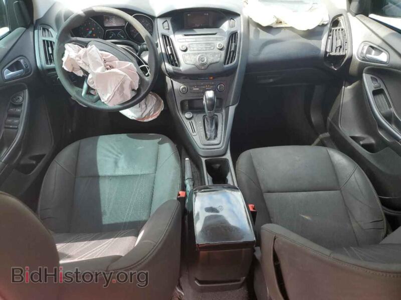 2016 Ford FOCUS (VIN 1FADP3F21GL281134) — фото 8 из 14