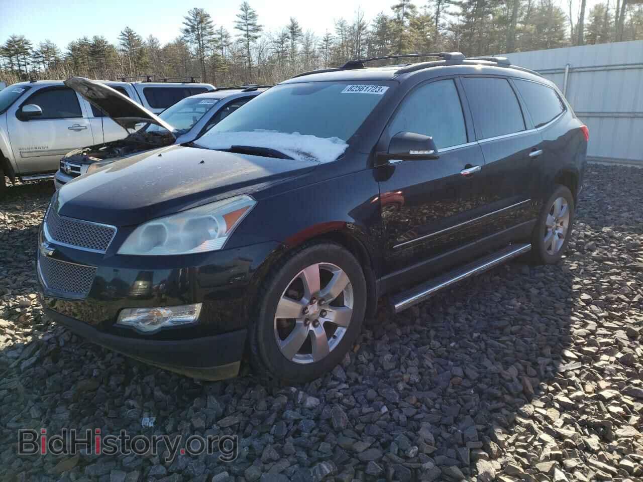 Фотография 1GNKVLED4BJ389110 - CHEVROLET TRAVERSE 2011
