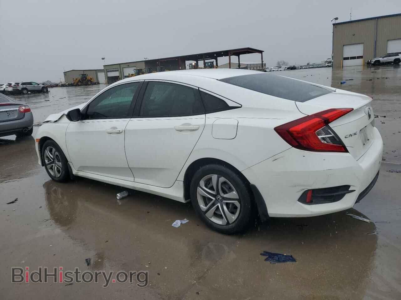 2017 HONDA CIVIC - VIN: 19XFC2F54HE015507 - Photo 2