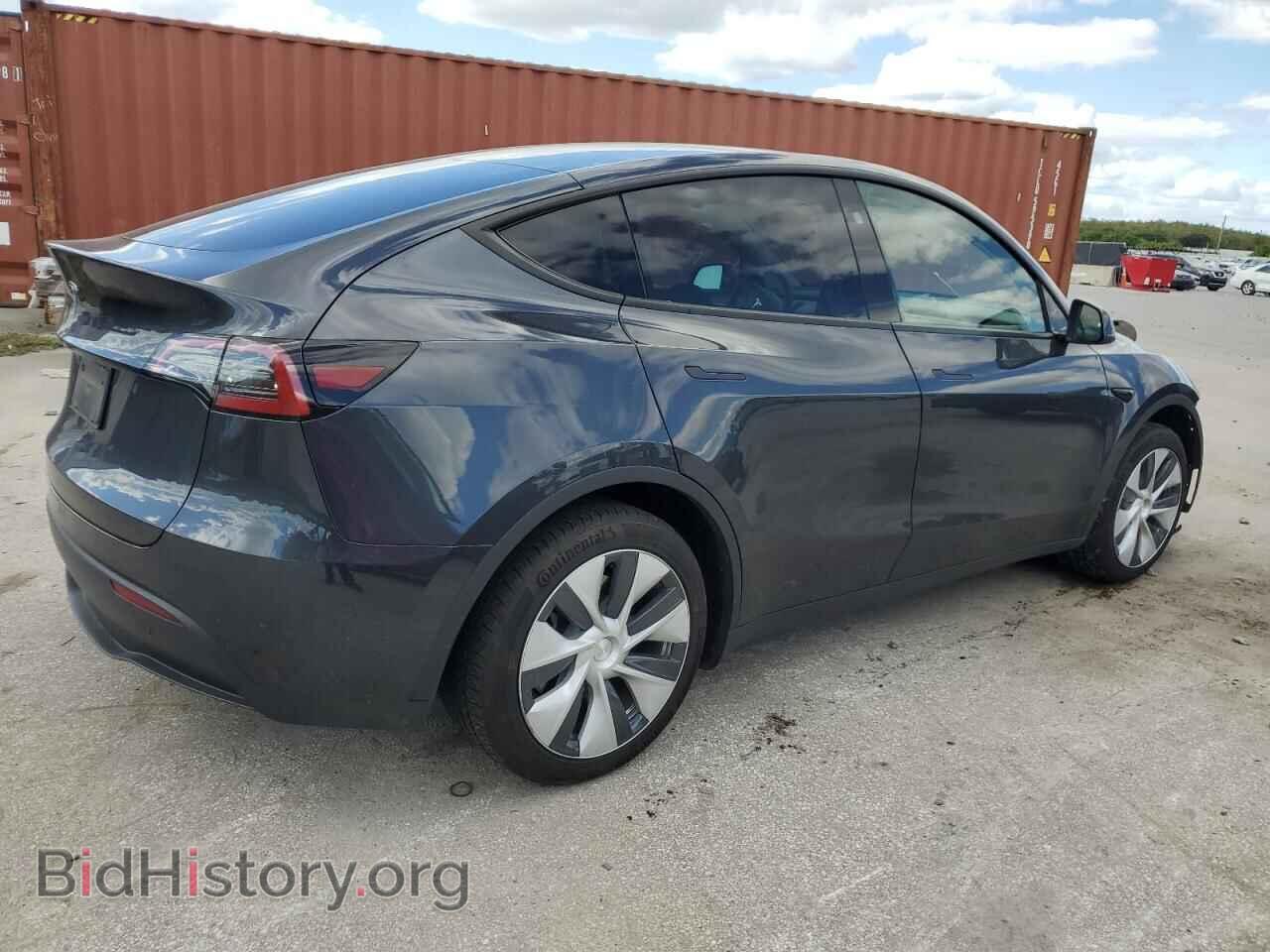 2024 TESLA MODEL Y - VIN: 7SAYGDED8RF055511 - Photo 3