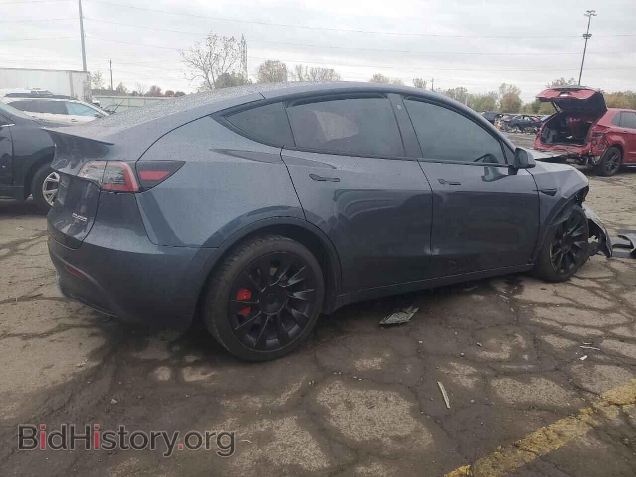 2022 TESLA MODEL Y - VIN: 7SAYGDEF6NF550897 - Фото 3