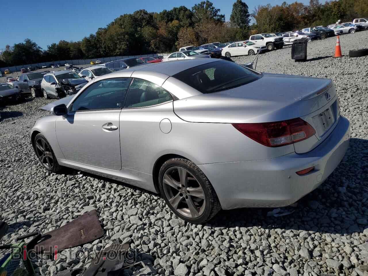 2012 LEXUS IS - VIN: JTHFF2C22C2526381 - Photo 2