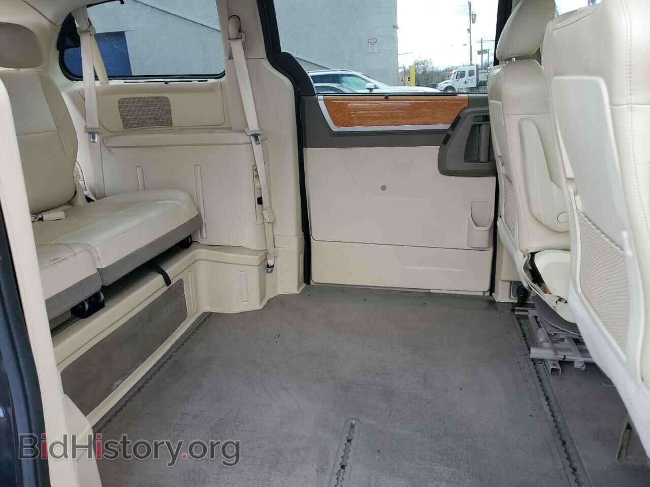 2010 CHRYSLER MINIVAN - VIN: 2A4RR6DX9AR255240 - Фото 11
