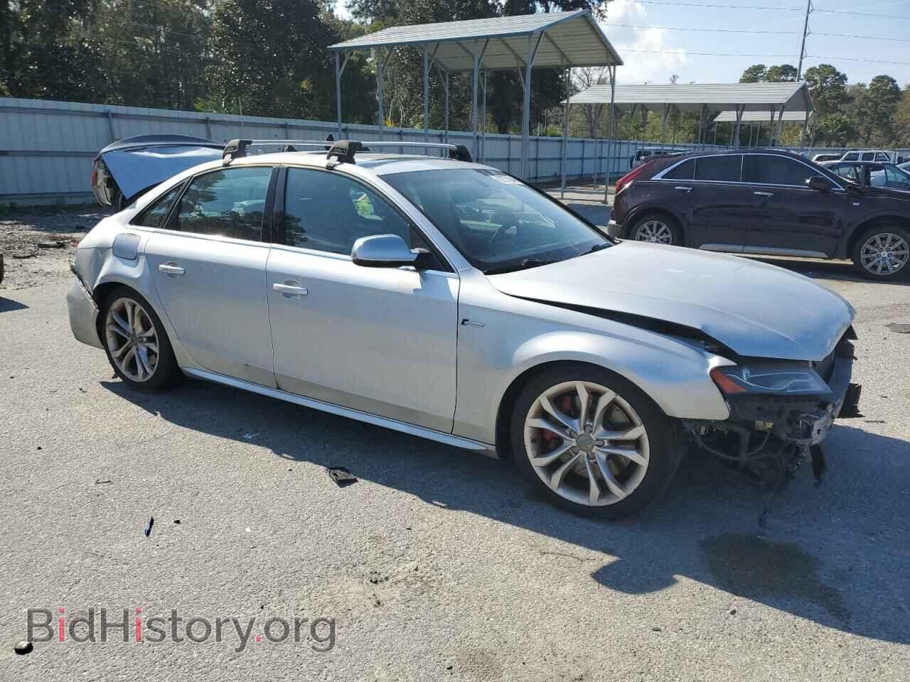2010 AUDI S4/RS4 - VIN: WAUDGAFL3AA091634 - Photo 4