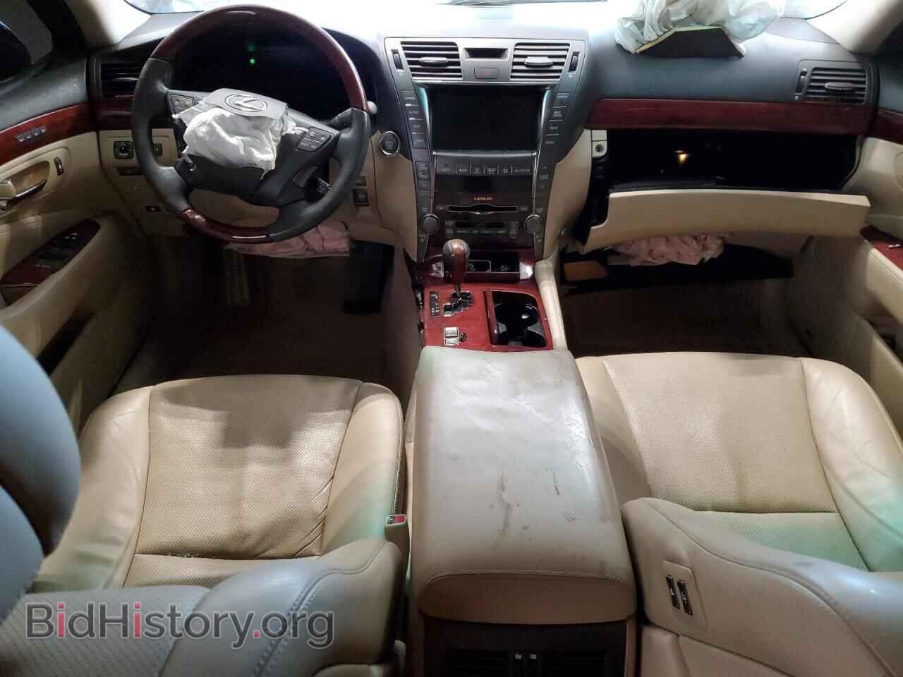 2007 LEXUS LS460 - VIN: JTHBL46F875008216 - Photo 8
