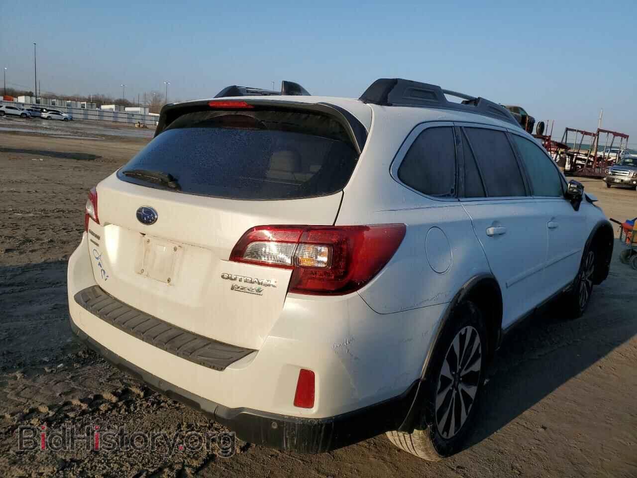 2017 SUBARU OUTBACK - VIN: 4S4BSANC1H3348388 - Фото 3