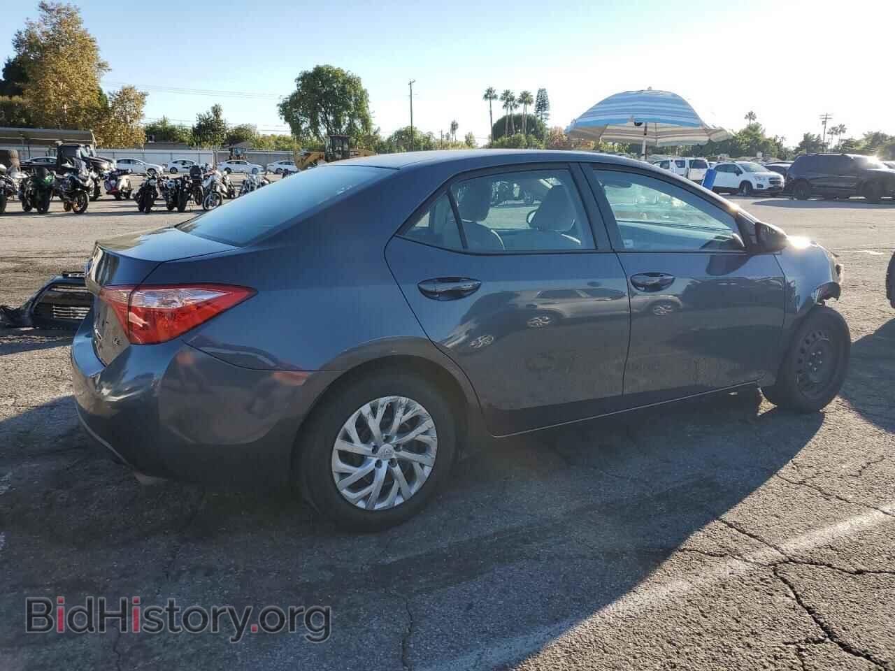 2017 TOYOTA COROLLA - VIN: 2T1BURHE8HC840711 - Photo 3