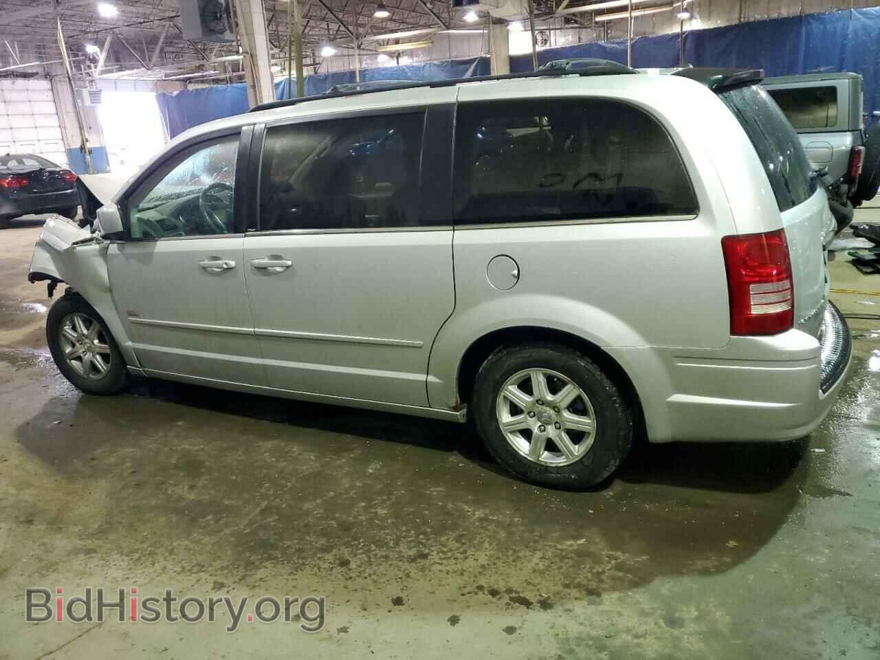 2008 CHRYSLER MINIVAN - VIN: 2A8HR54P48R782844 - Фото 2