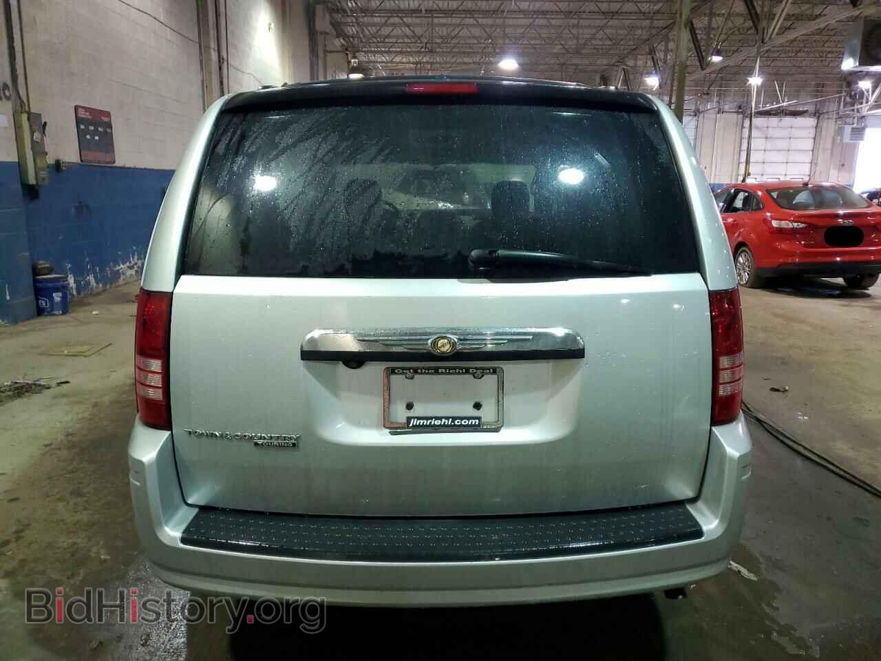 2008 CHRYSLER MINIVAN - VIN: 2A8HR54P48R782844 - Фото 6