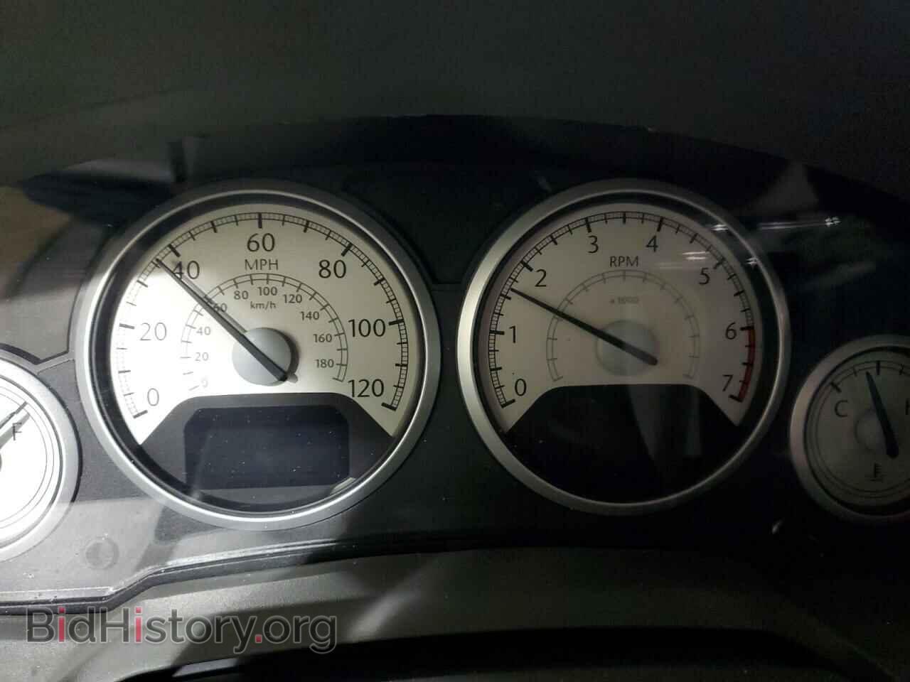 2008 CHRYSLER MINIVAN - VIN: 2A8HR54P48R782844 - Фото 9