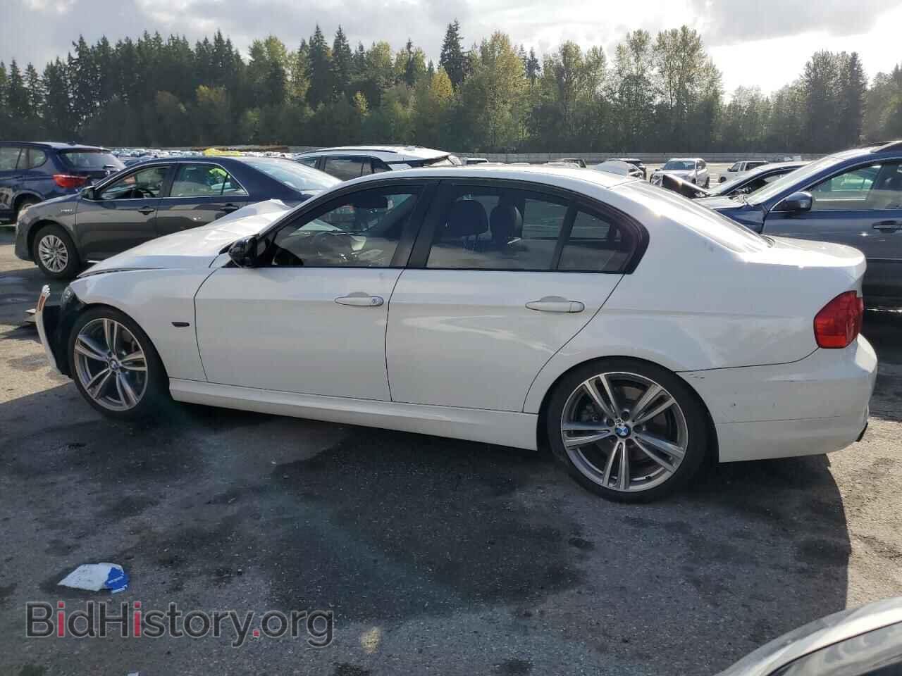 2009 BMW 3 SERIES - VIN: WBAPM73559A365670 - Фото 2