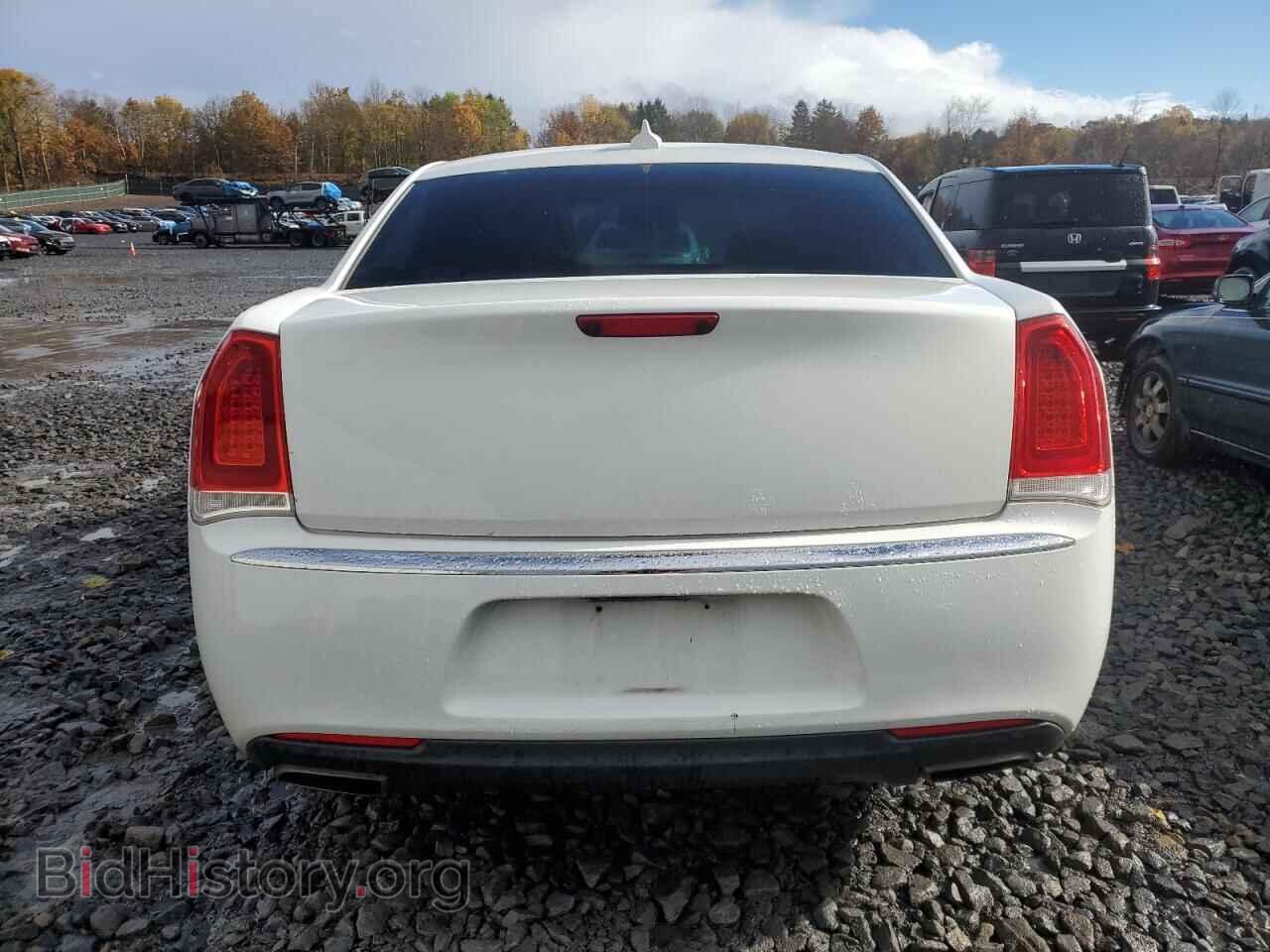 2017 CHRYSLER 300 - VIN: 2C3CCAAG8HH661941 - Фото 6