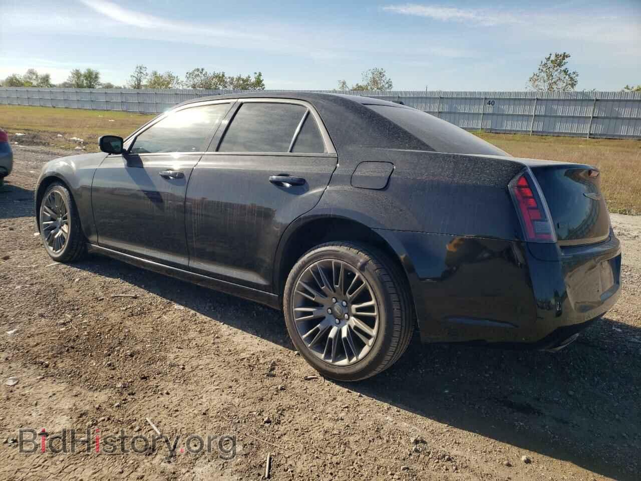 2013 CHRYSLER 300 - VIN: 2C3CCADG1DH698237 - Фото 2