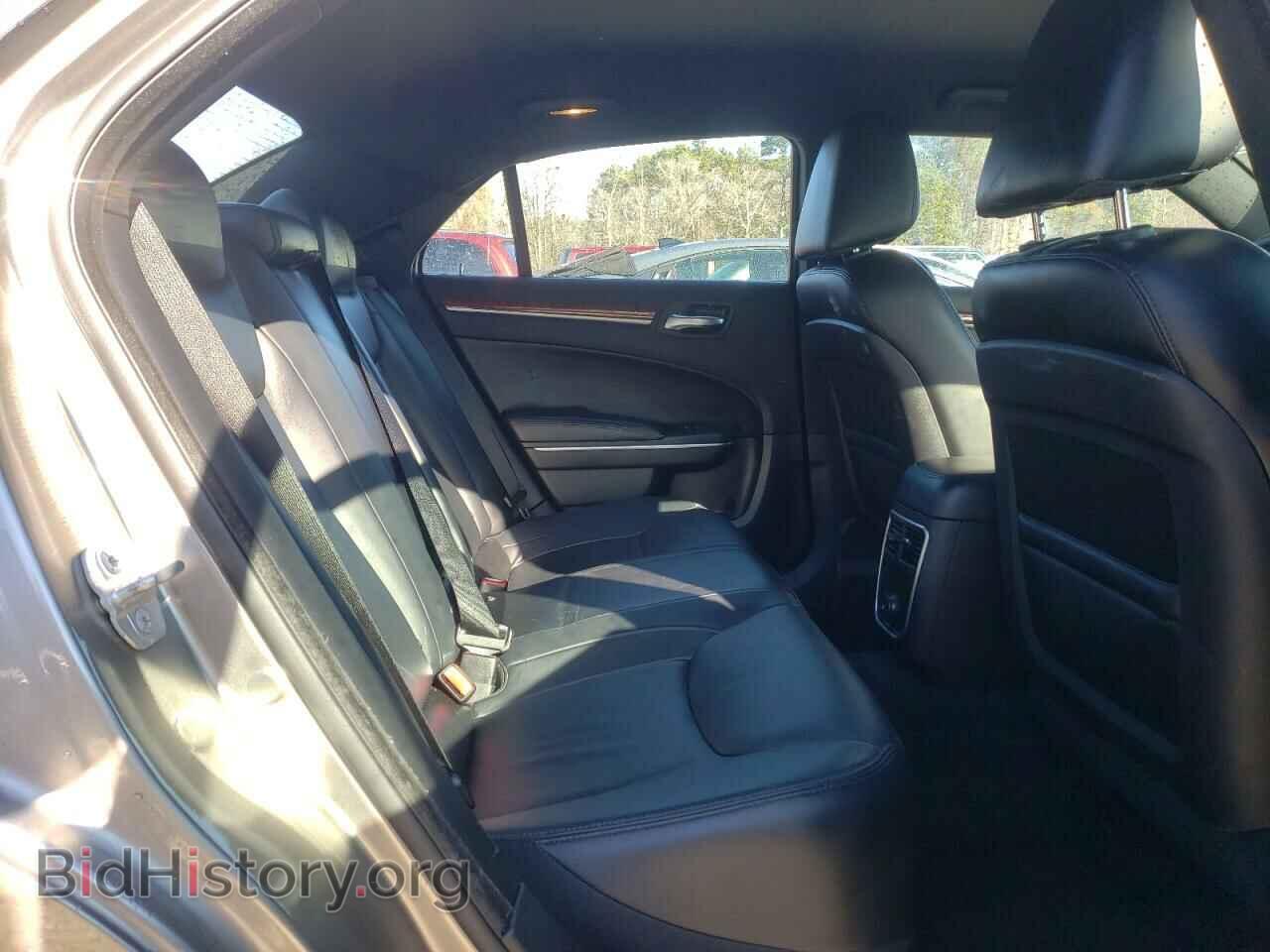 2014 CHRYSLER 300 - VIN: 2C3CCAAG0EH275705 - Фото 10