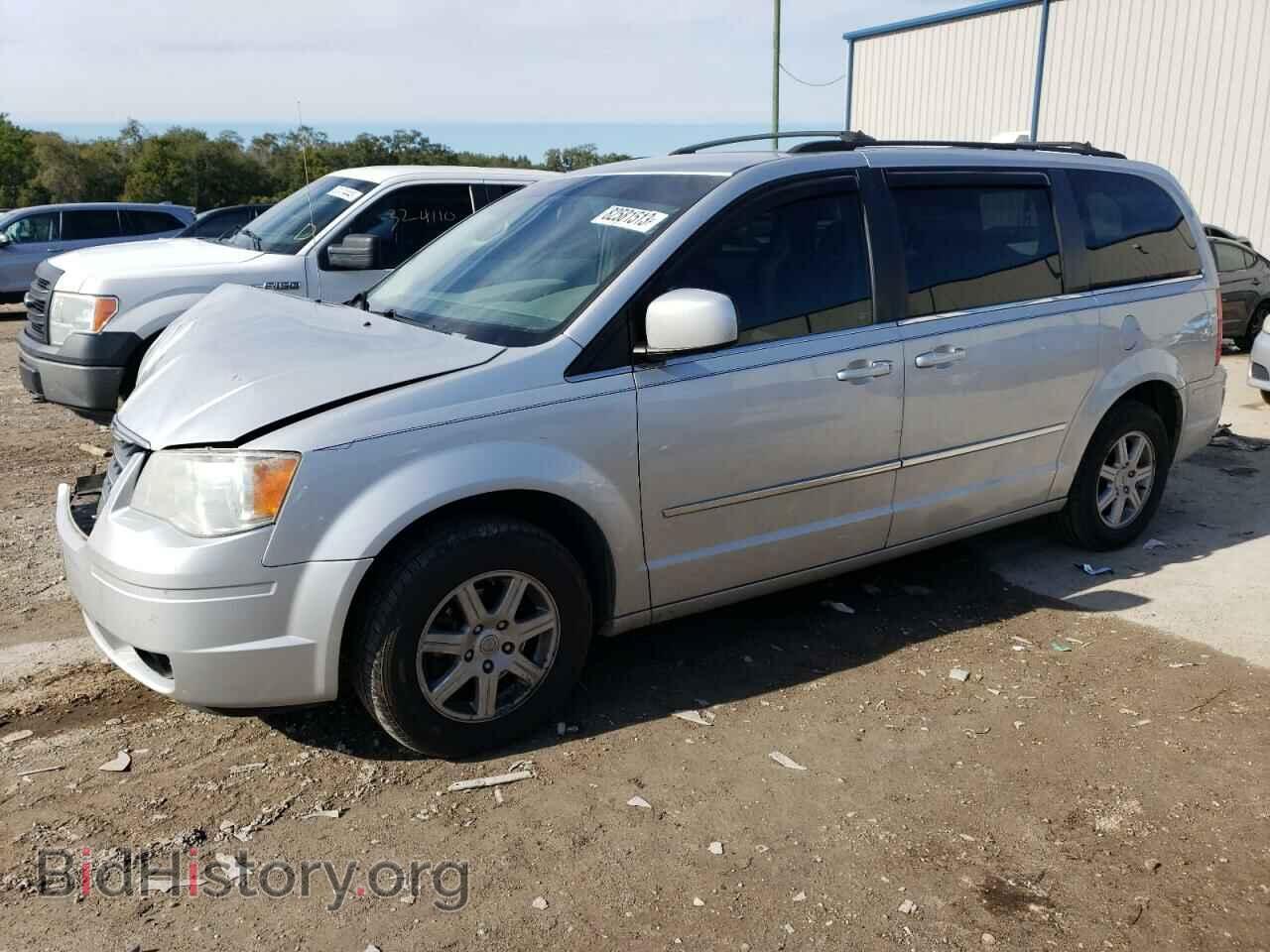 Photo 2A4RR5D19AR299678 - CHRYSLER MINIVAN 2010