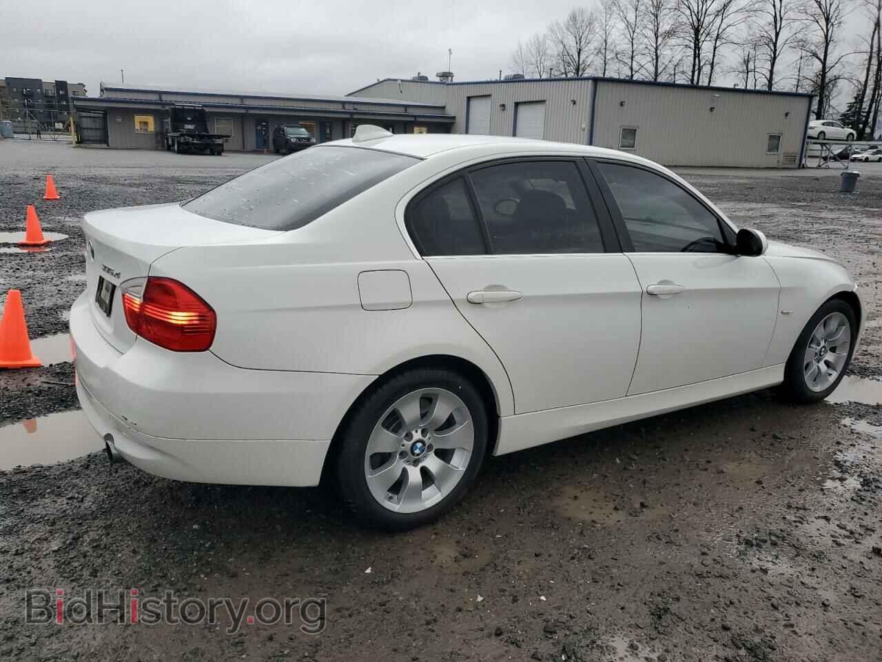 2008 BMW 3 SERIES - VIN: WBAVD53558A285473 - Фото 3