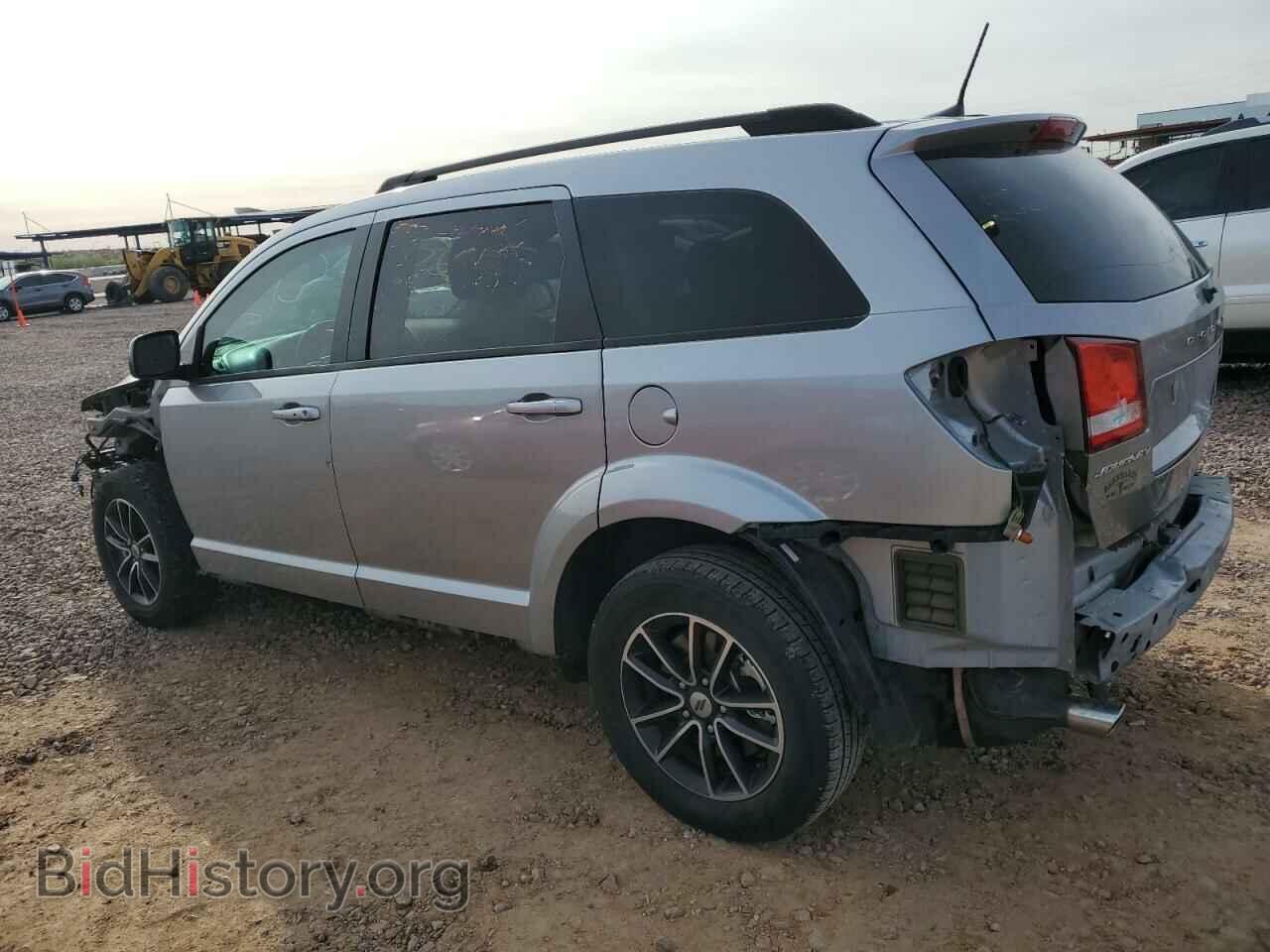 2018 DODGE JOURNEY - VIN: 3C4PDCBG7JT525284 - Фото 2