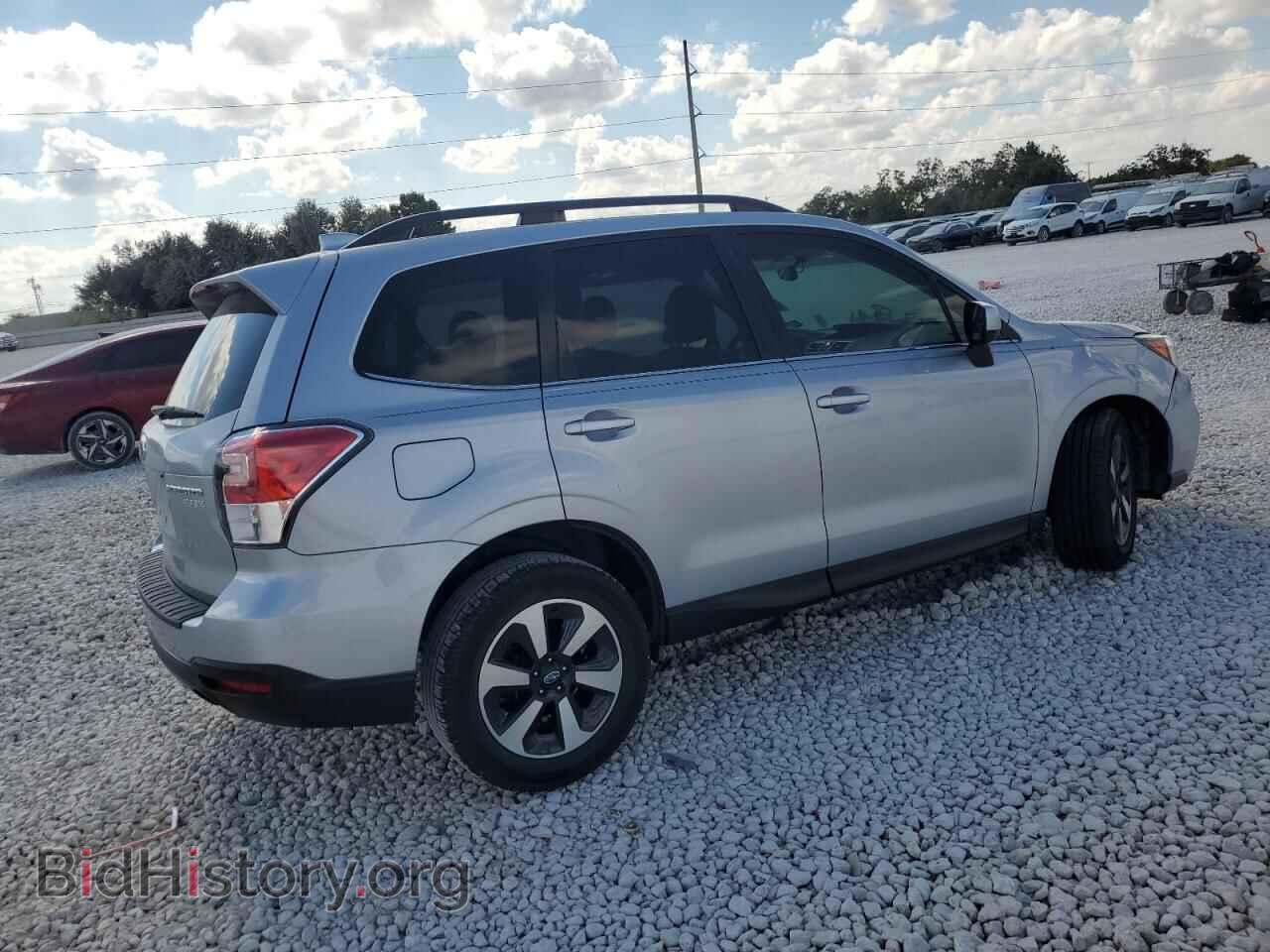 2017 SUBARU FORESTER - VIN: JF2SJALC7HH442418 - Фото 3