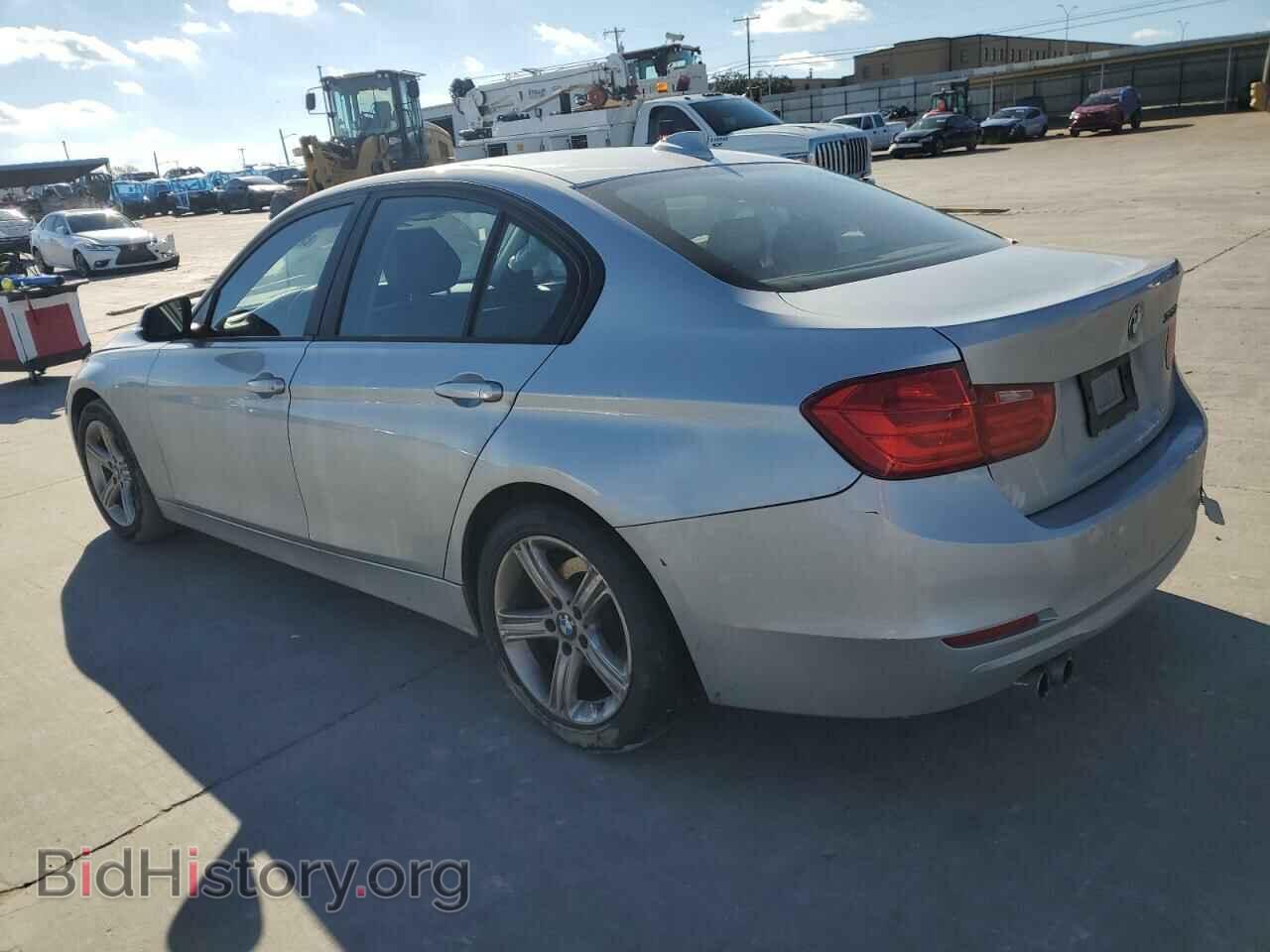 2014 BMW 3 SERIES - VIN: WBA3A5C56EP602959 - Фото 2