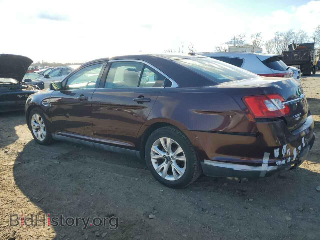 2011 FORD TAURUS - VIN: 1FAHP2EWXBG183267 - Photo 2