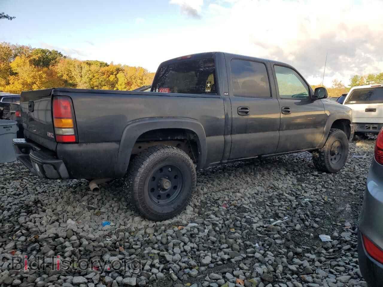 2005 GMC SIERRA - VIN: 2GTEK13T551273992 - Фото 3