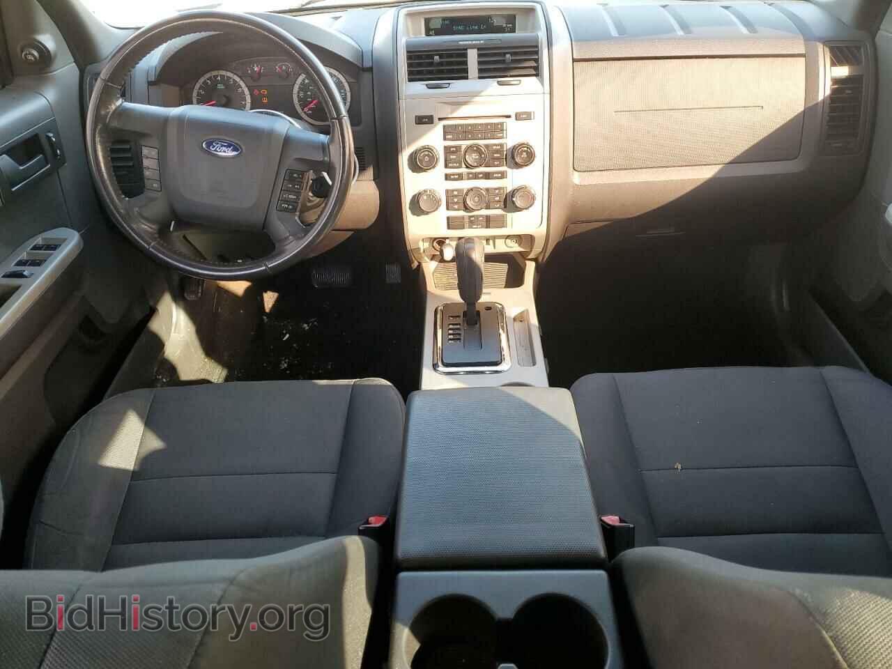 2011 FORD ESCAPE - VIN: 1FMCU9DG2BKA37700 - Фото 8