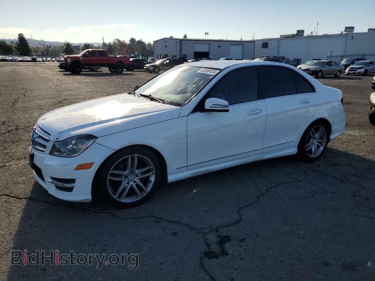 Фотография WDDGF4HB3DF972758 - MERCEDES-BENZ C-CLASS 2013