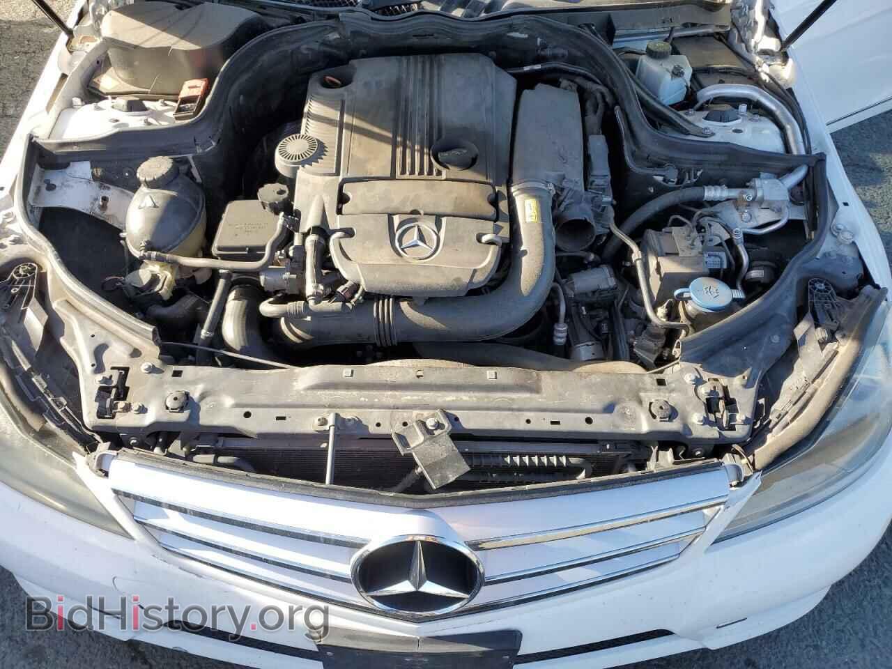 2013 MERCEDES-BENZ C-CLASS - VIN: WDDGF4HB3DF972758 - Фото 11