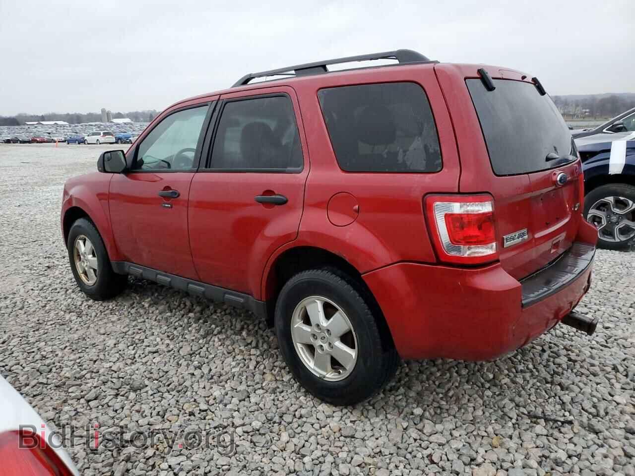 2011 FORD ESCAPE - VIN: 1FMCU0DG7BKB89290 - Фото 2