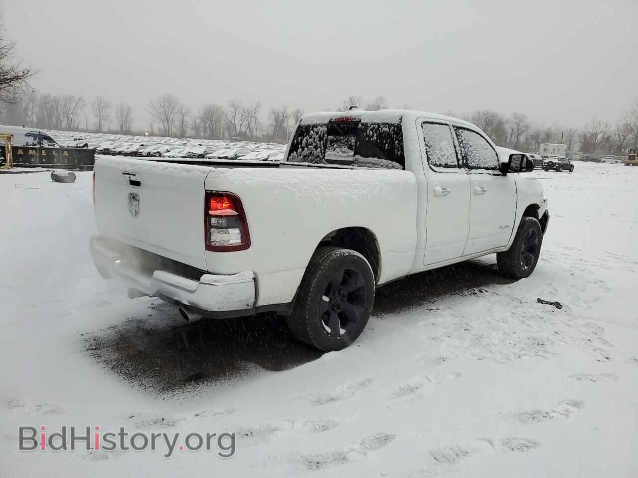 2019 RAM 1500 - VIN: 1C6SRFBT2KN719952 - Фото 3