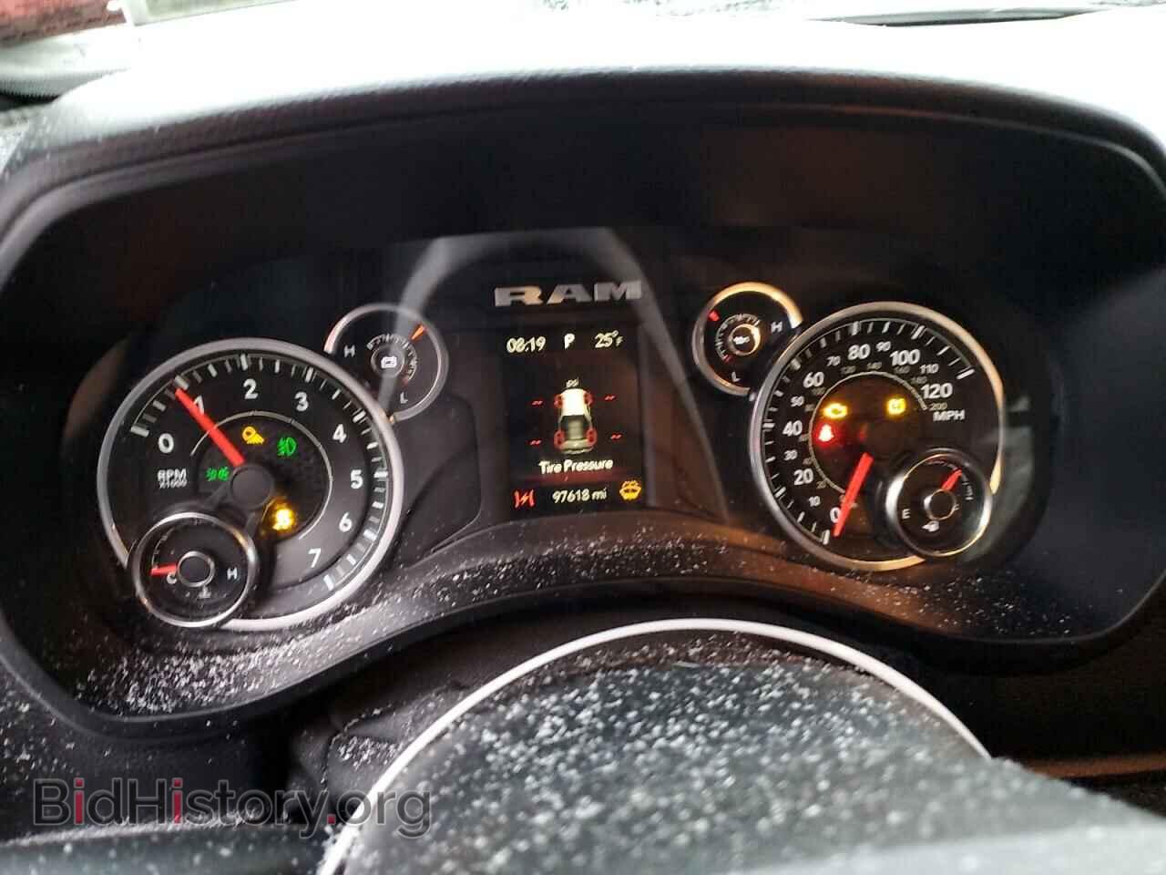 2019 RAM 1500 - VIN: 1C6SRFBT2KN719952 - Фото 9