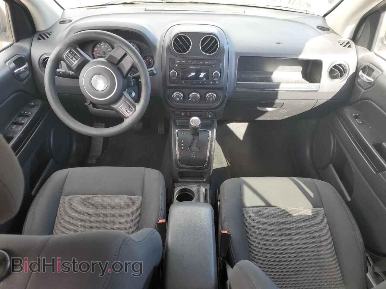 2012 JEEP COMPASS - VIN: 1C4NJDBB2CD583015 - Photo 8