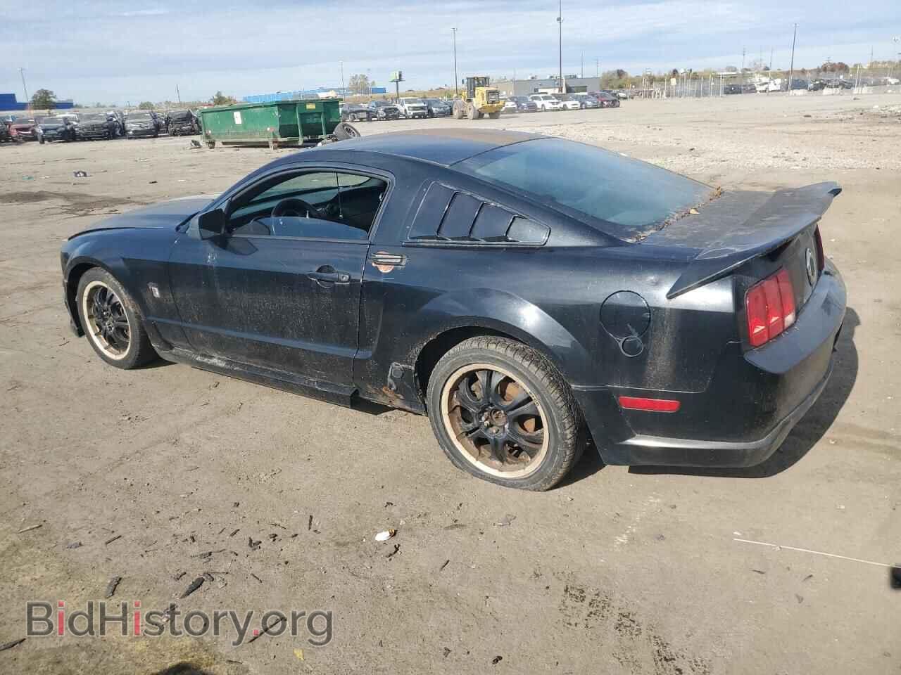 2006 FORD MUSTANG - VIN: 1ZVFT82H465109301 - Фото 2