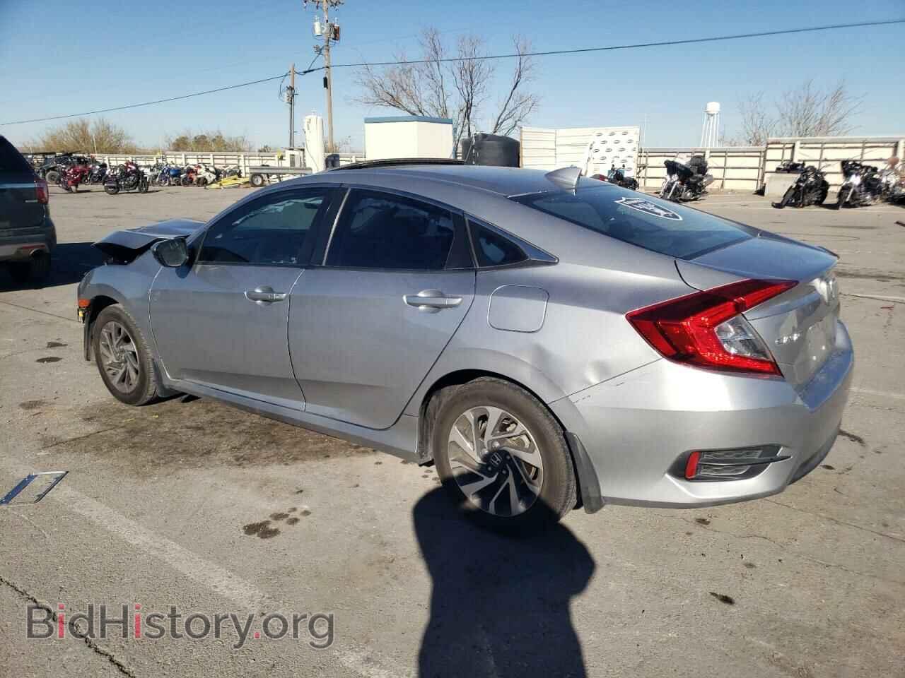 2017 HONDA CIVIC - VIN: 19XFC2F79HE073579 - Photo 2