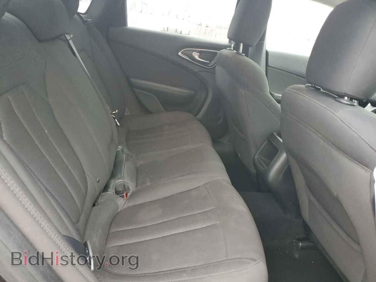 2016 CHRYSLER 200 - VIN: 1C3CCCAB7GN103746 - Фото 10