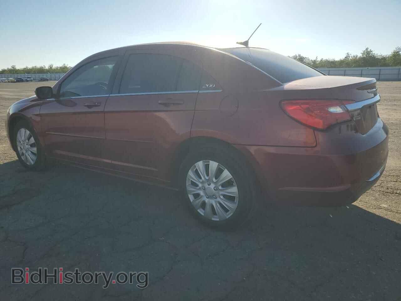 2012 CHRYSLER 200 - VIN: 1C3CCBAG3CN241171 - Фото 2