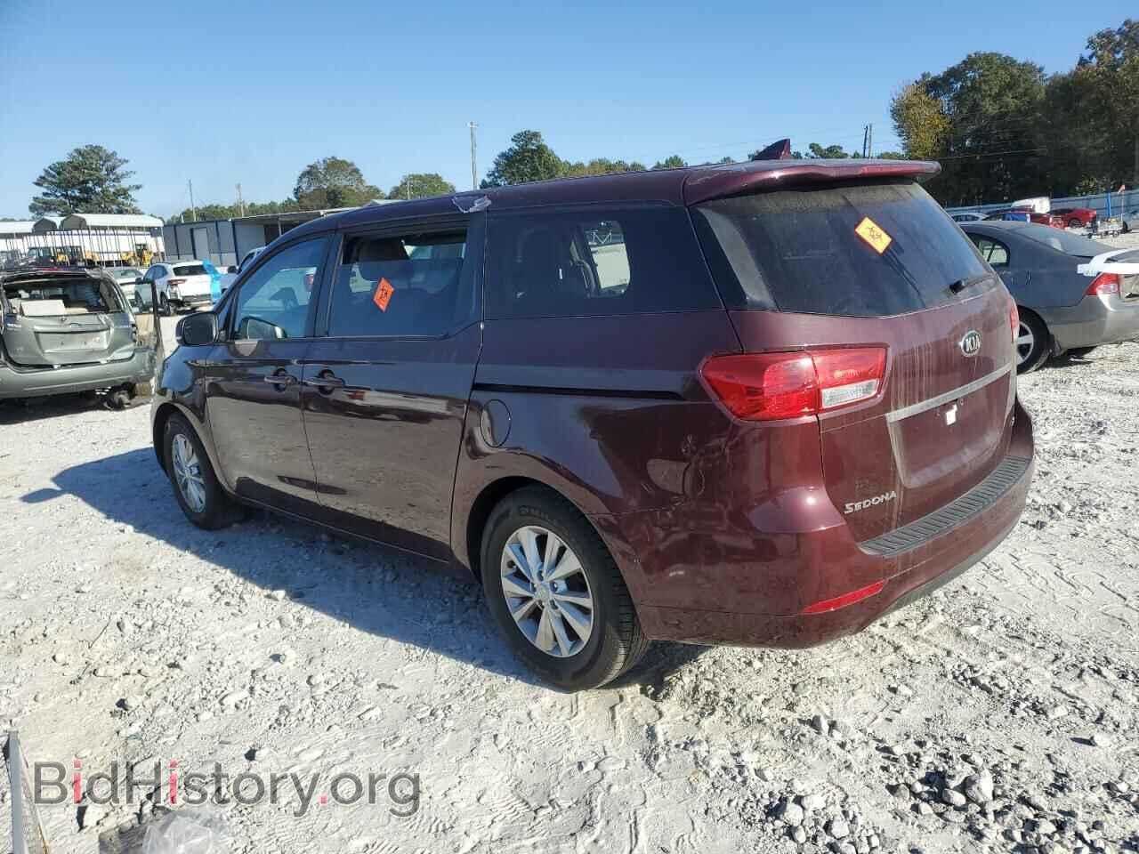 2017 KIA All Models - VIN: KNDMB5C1XH6232868 - Фото 2