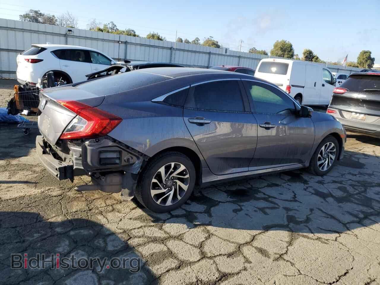 2016 HONDA CIVIC - VIN: 19XFC2F74GE208336 - Фото 3
