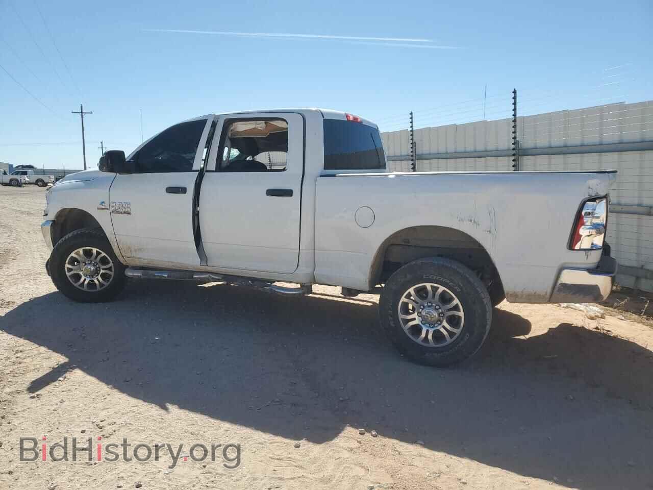 2018 RAM All Models - VIN: 3C6UR5CLXJG284669 - Фото 2