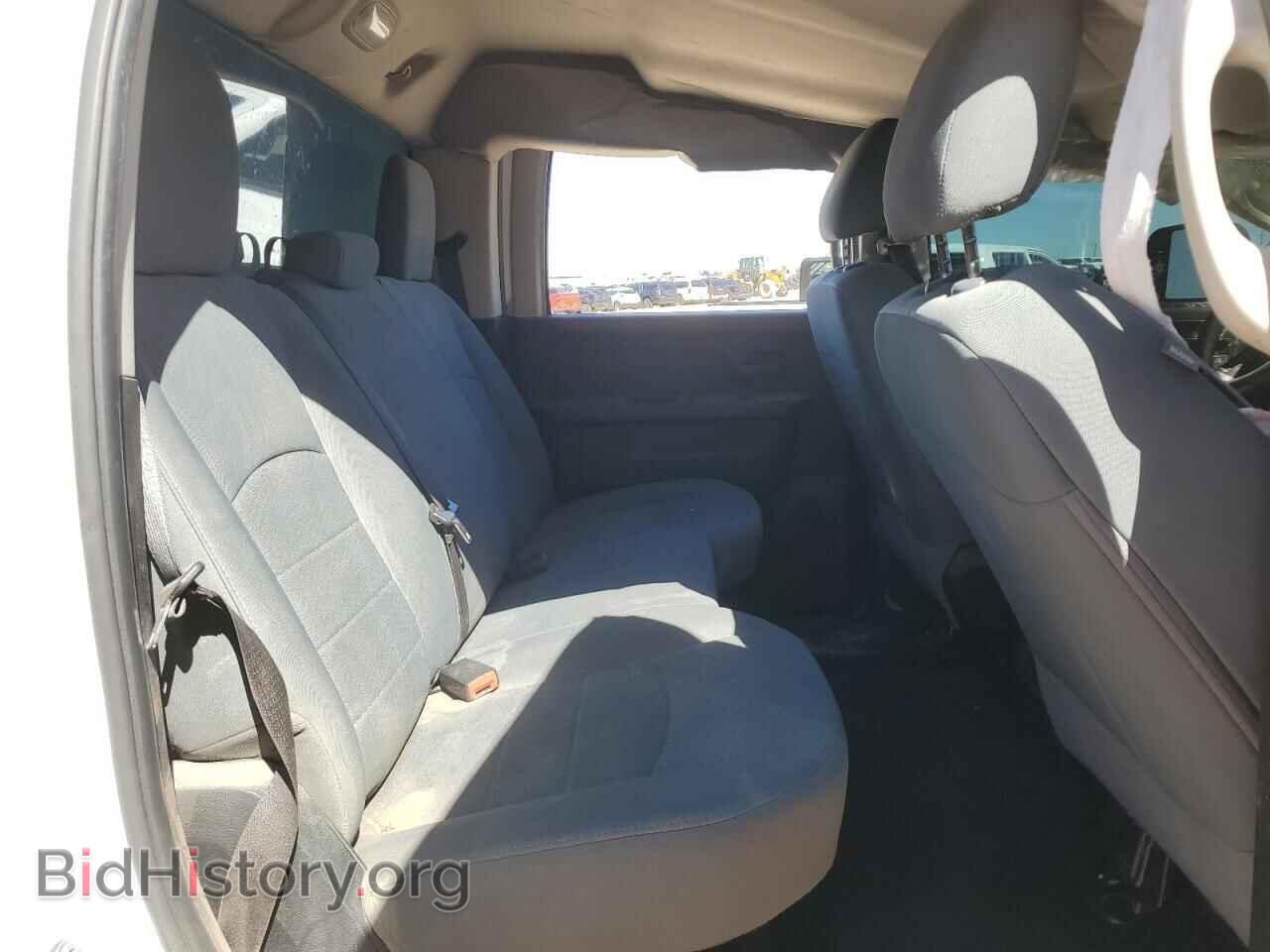 2018 RAM All Models - VIN: 3C6UR5CLXJG284669 - Фото 10