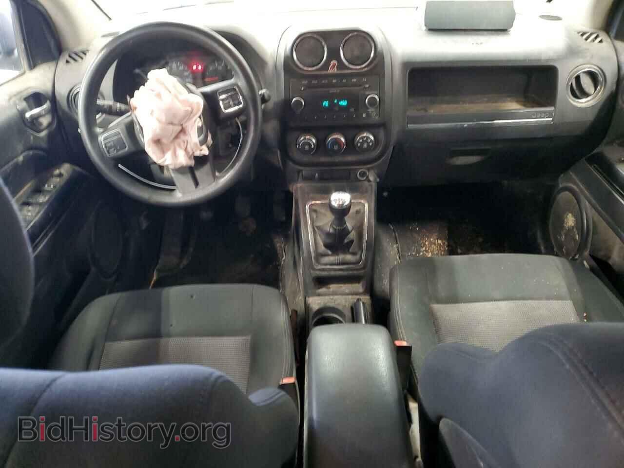 2011 JEEP COMPASS - VIN: 1J4NT1FB0BD245673 - Фото 8