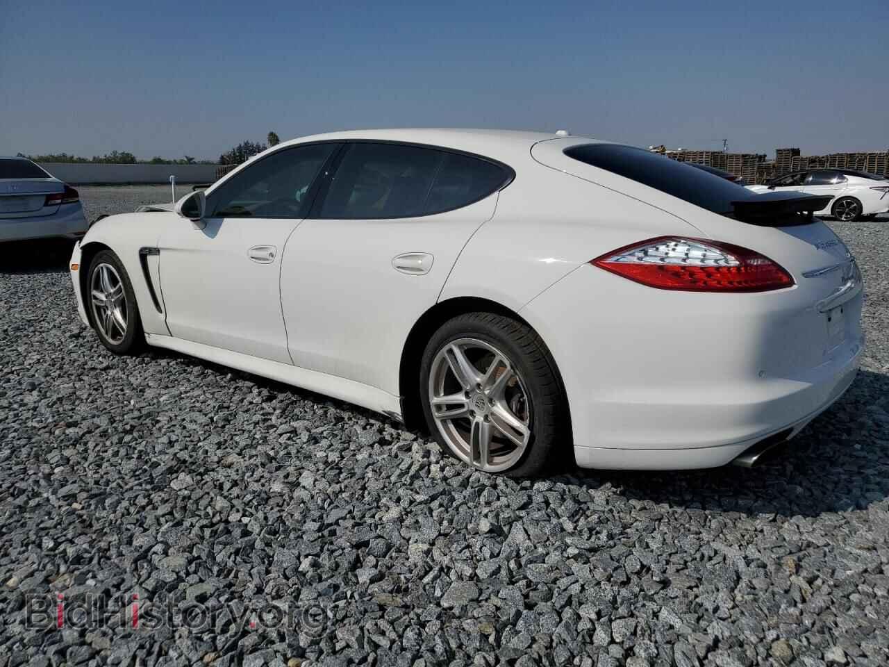 2011 PORSCHE PANAMERA - VIN: WP0AA2A73BL020592 - Фото 2