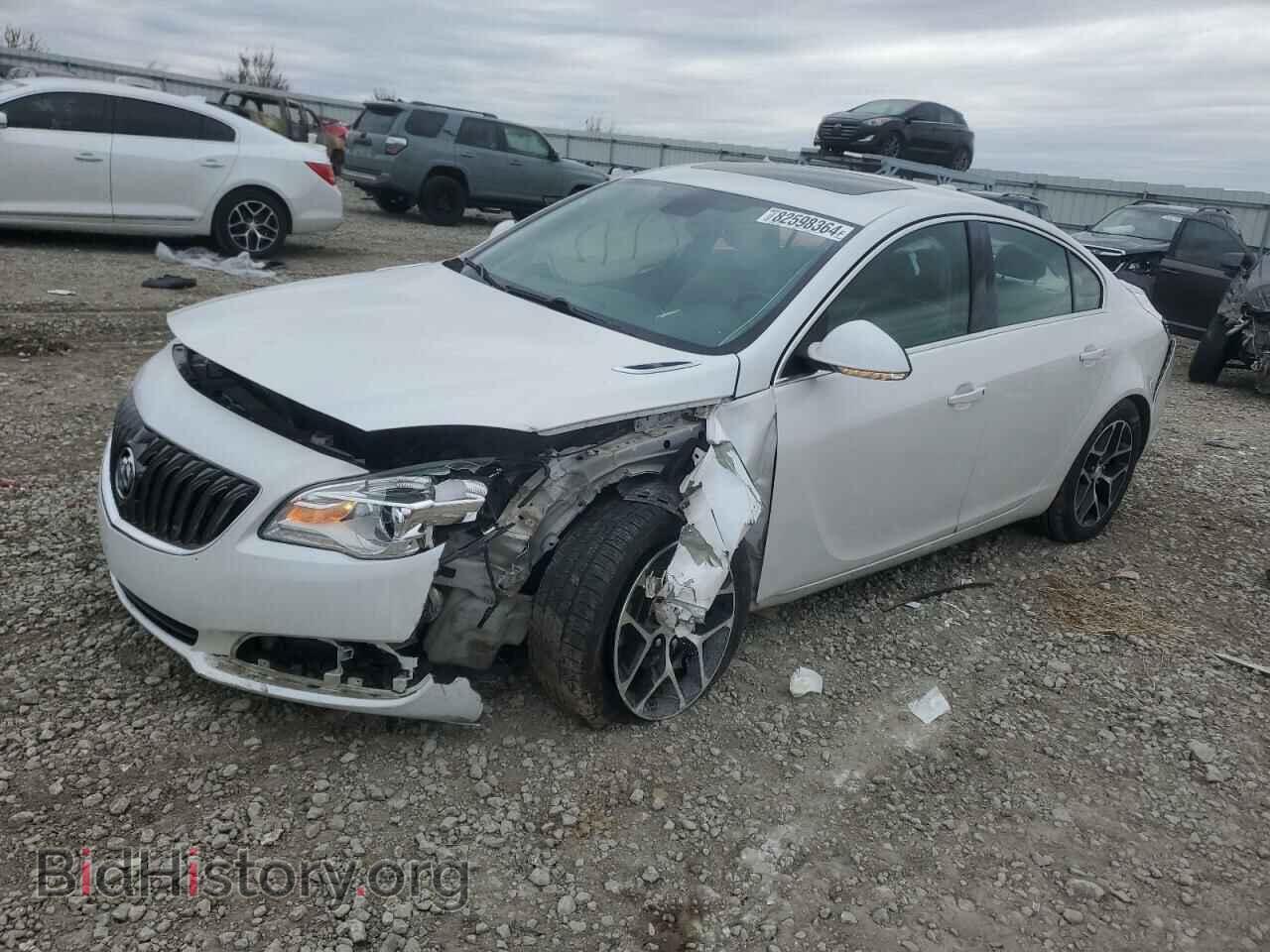 Photo 2G4GL5EX9H9183453 - BUICK REGAL 2017