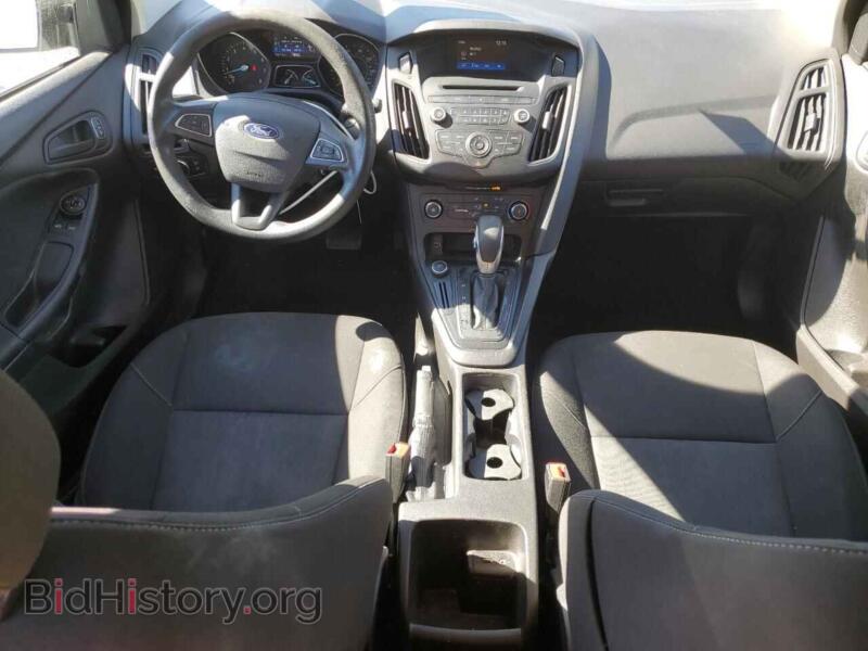 2015 Ford FOCUS (VIN 1FADP3E24FL354321) — photo 8 of 12